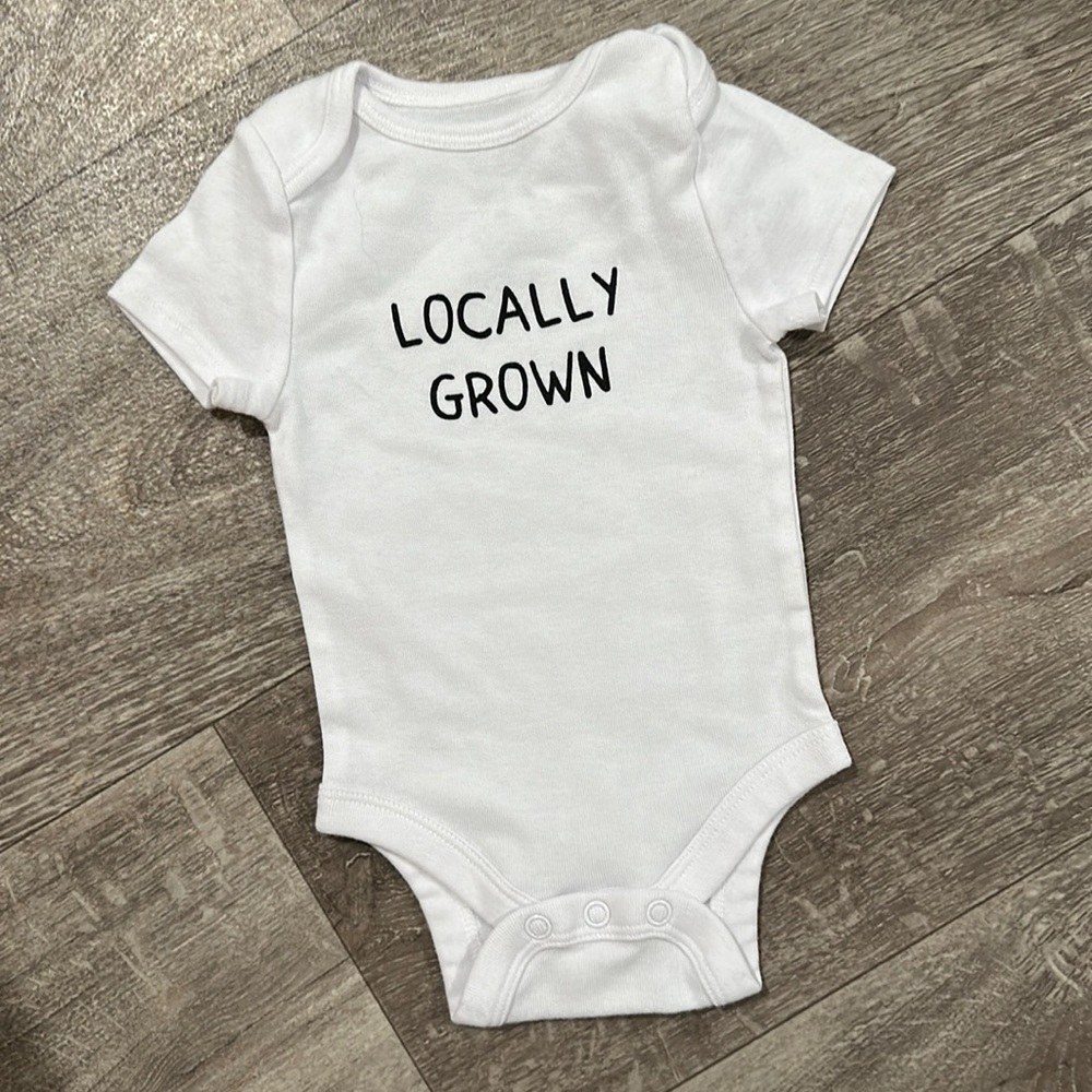 Baby onsie 3M